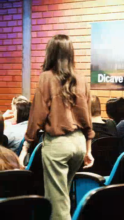 Cena da palestra de Fernanda